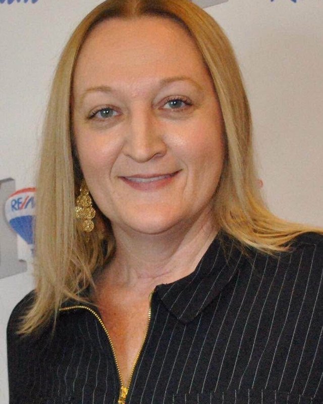 Amy Kelly